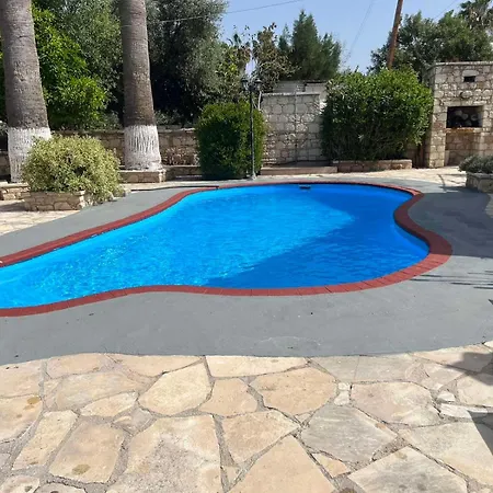 Villa De Michanna *
