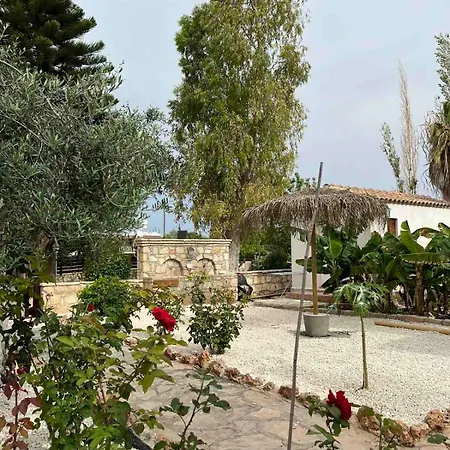 De Michanna Villa Anarita