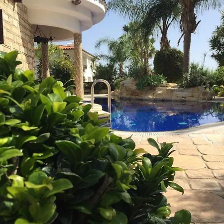 De Michanna Villa Anarita